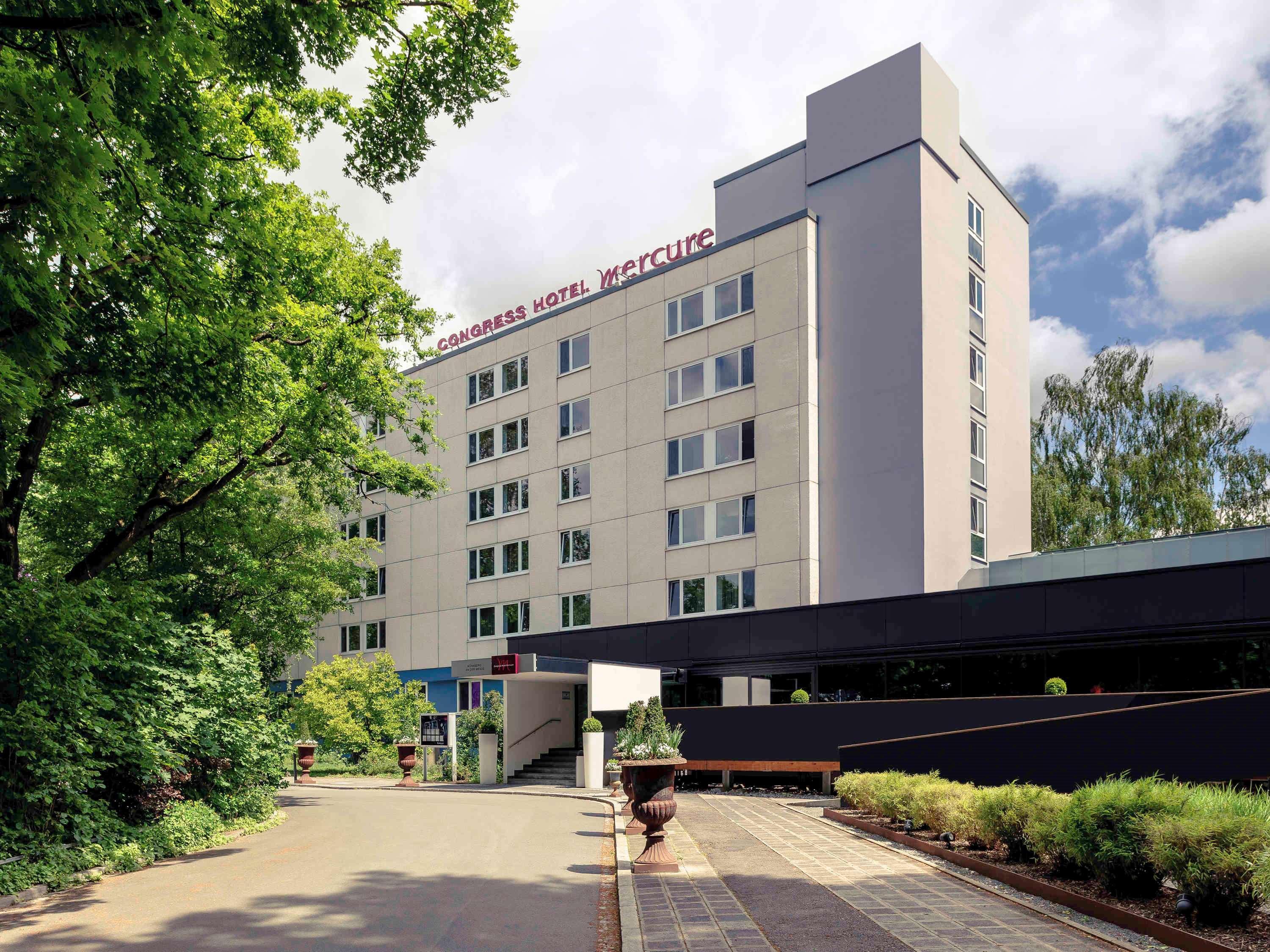 Congress Hotel Mercure Nuernberg An Der Messe Buitenkant foto